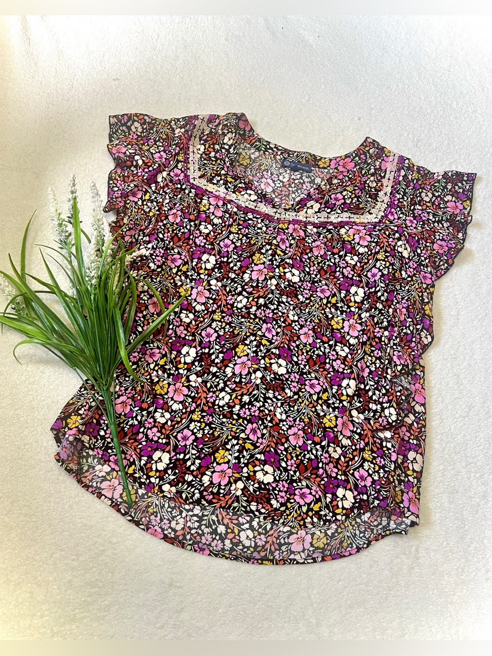 Democracy Bohemian Floral Crochet Short Sleeve Blouse - Large